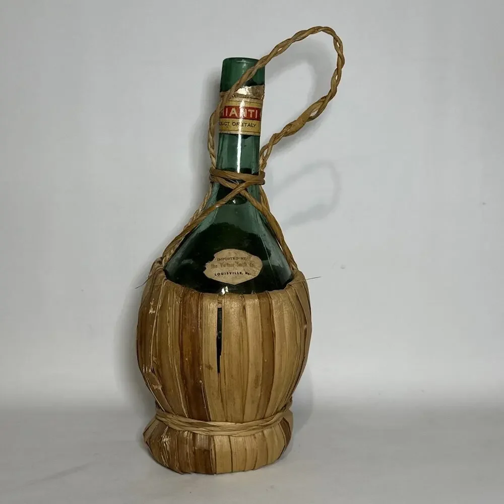 1962 Vintage Del Gamba Chianti Vino Wine Bottle WICKER Rattan Wrap Italy 11x5”